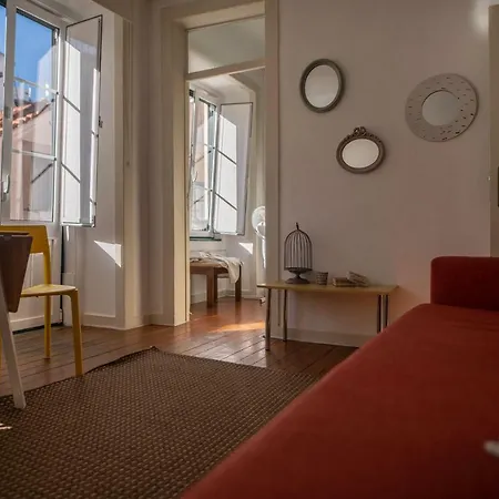 The Blue House - Bica Yellow Tram Apartamento